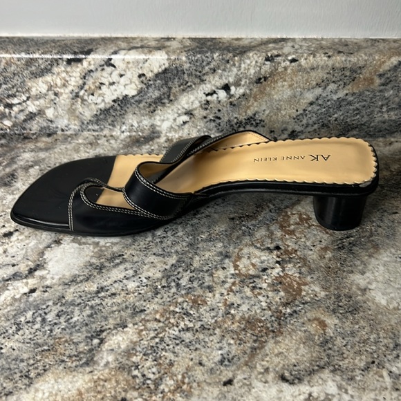 Anne Klein open toe and open heel sandals for women. Size 8 1/2 - Picture 6 of 11